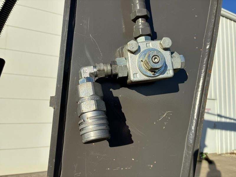 2022 Volvo ECR88D Excavator