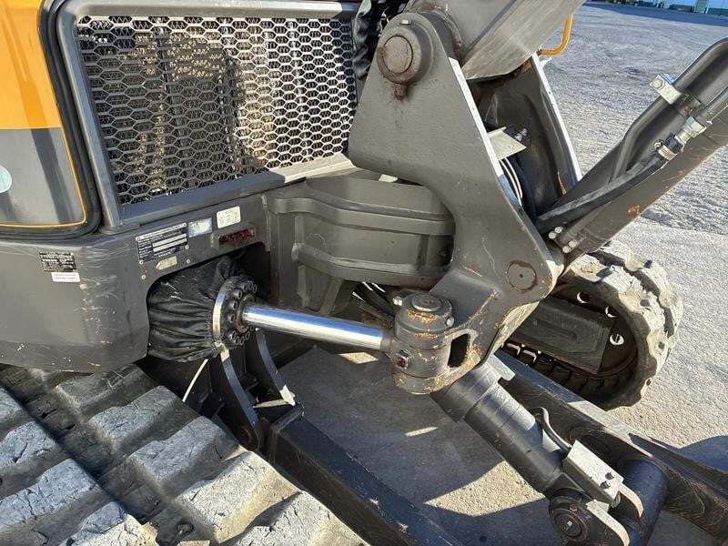 2022 Volvo ECR88D Excavator