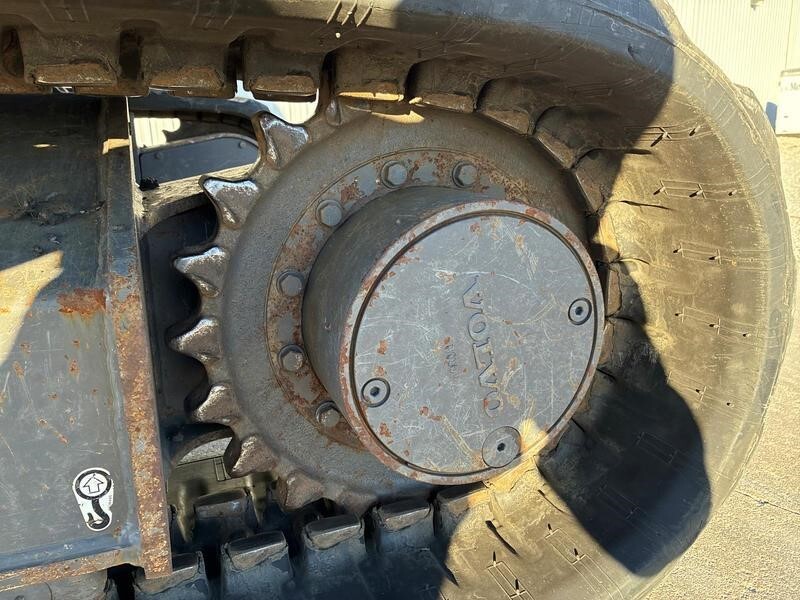 2022 Volvo ECR88D Excavator