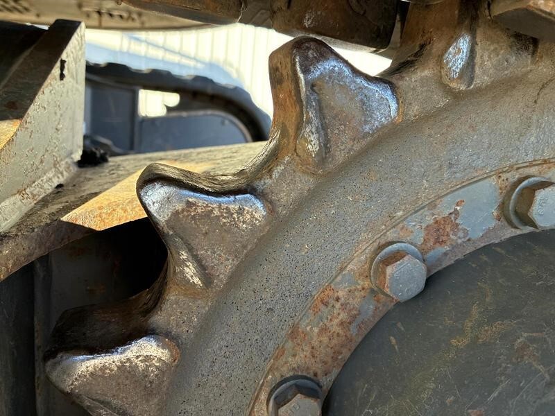 2022 Volvo ECR88D Excavator