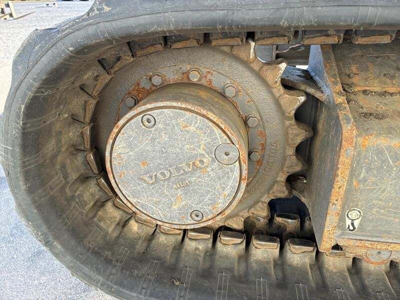 2022 Volvo ECR88D Excavator