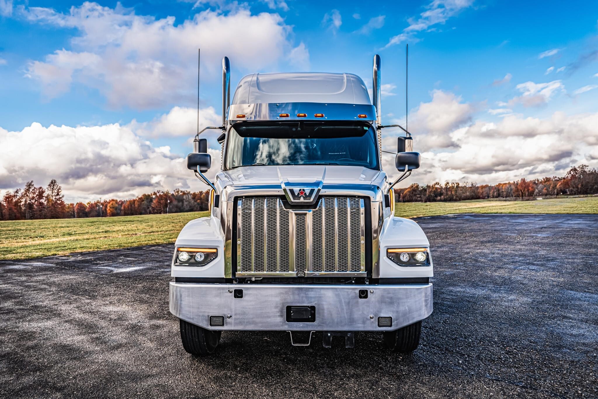 2024 Western Star 49X Semi Trucks/Trailer