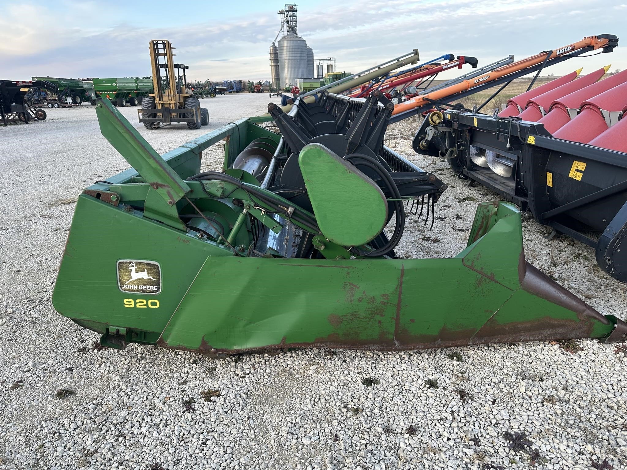  John Deere 920F Platform