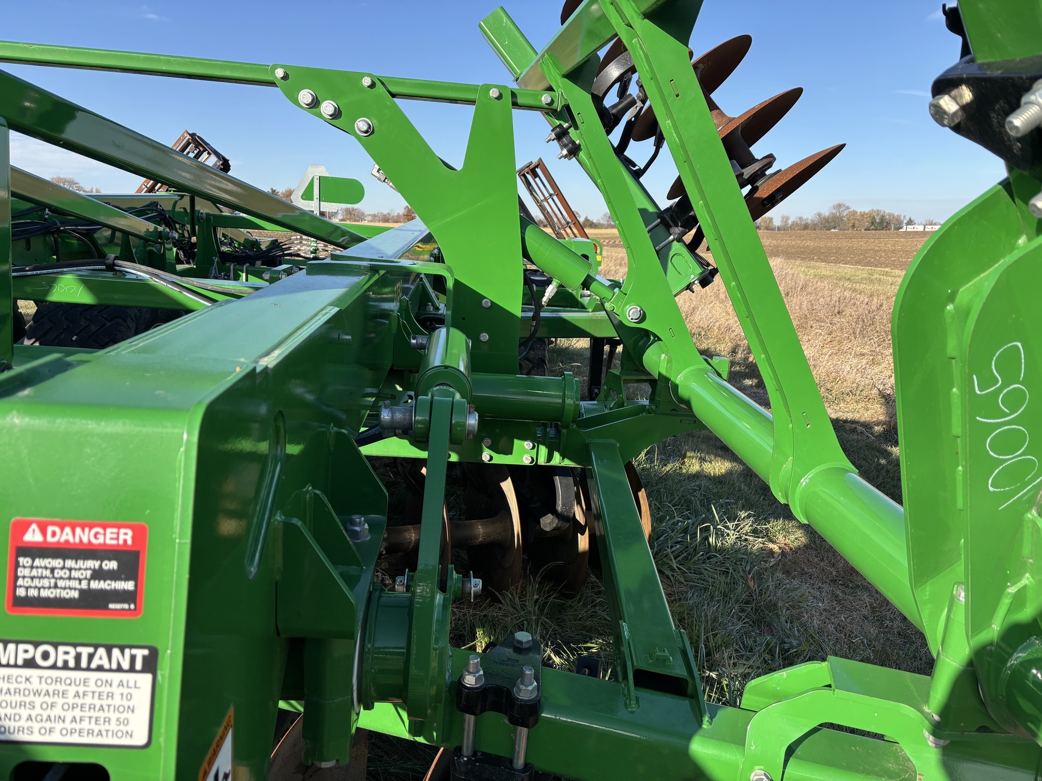 2021 John Deere 2730 Disk Chisel