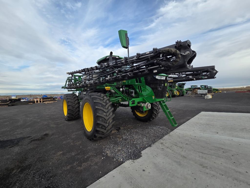 2025 John Deere 616R Self-Propelled Sprayer