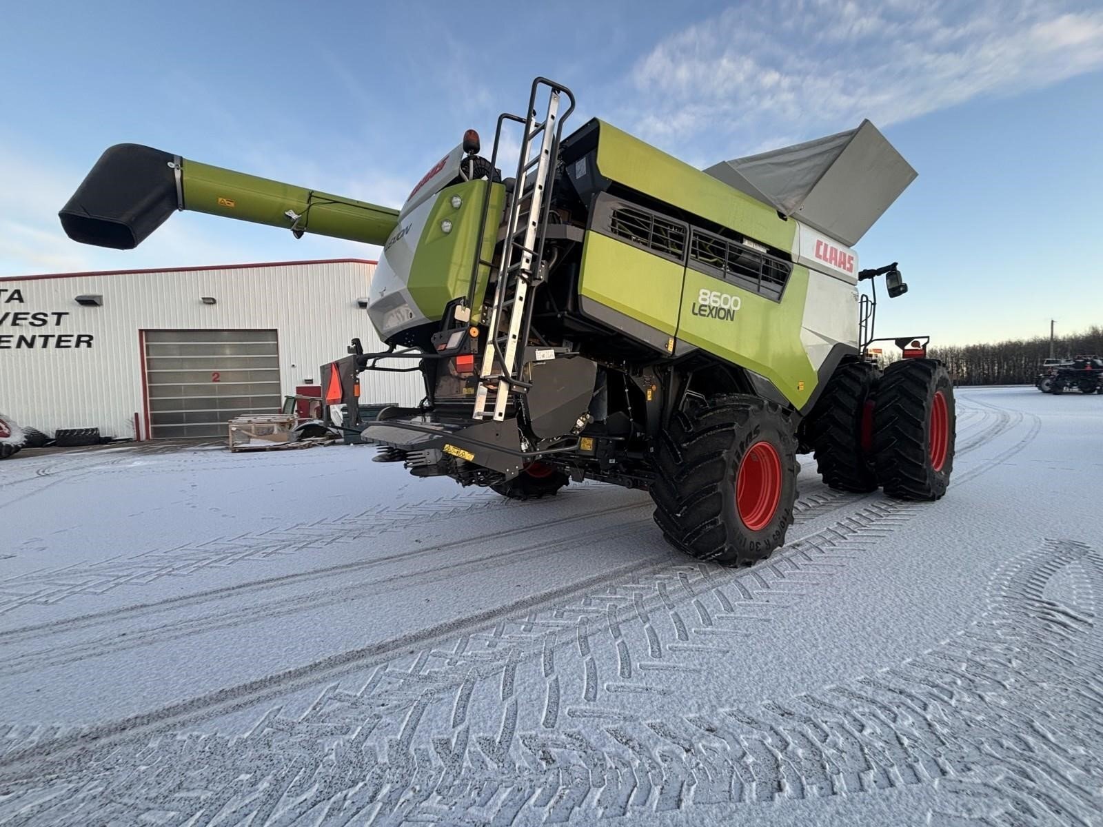 2022 Claas LEXION 8600 Combine