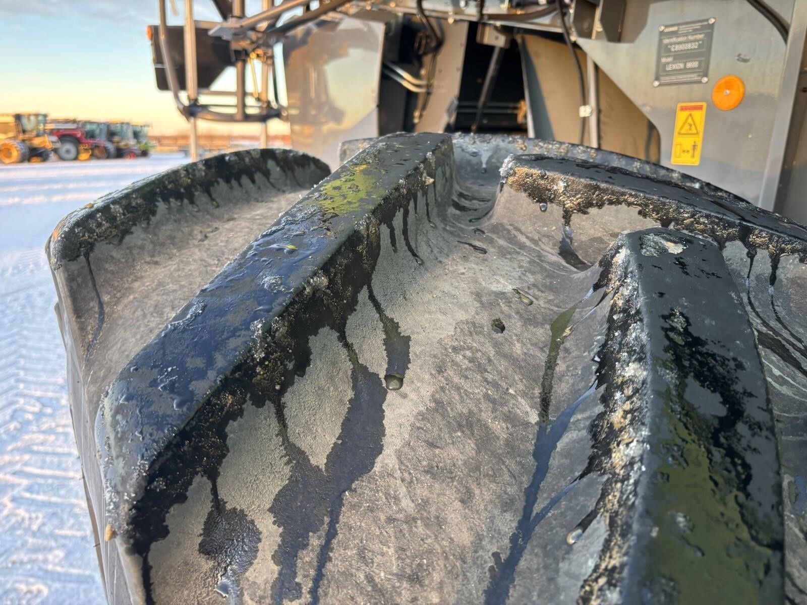 2022 Claas LEXION 8600 Combine