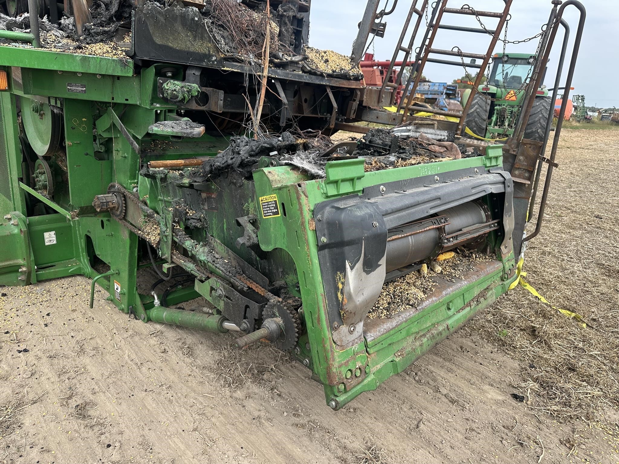 2014 John Deere S670 Combine