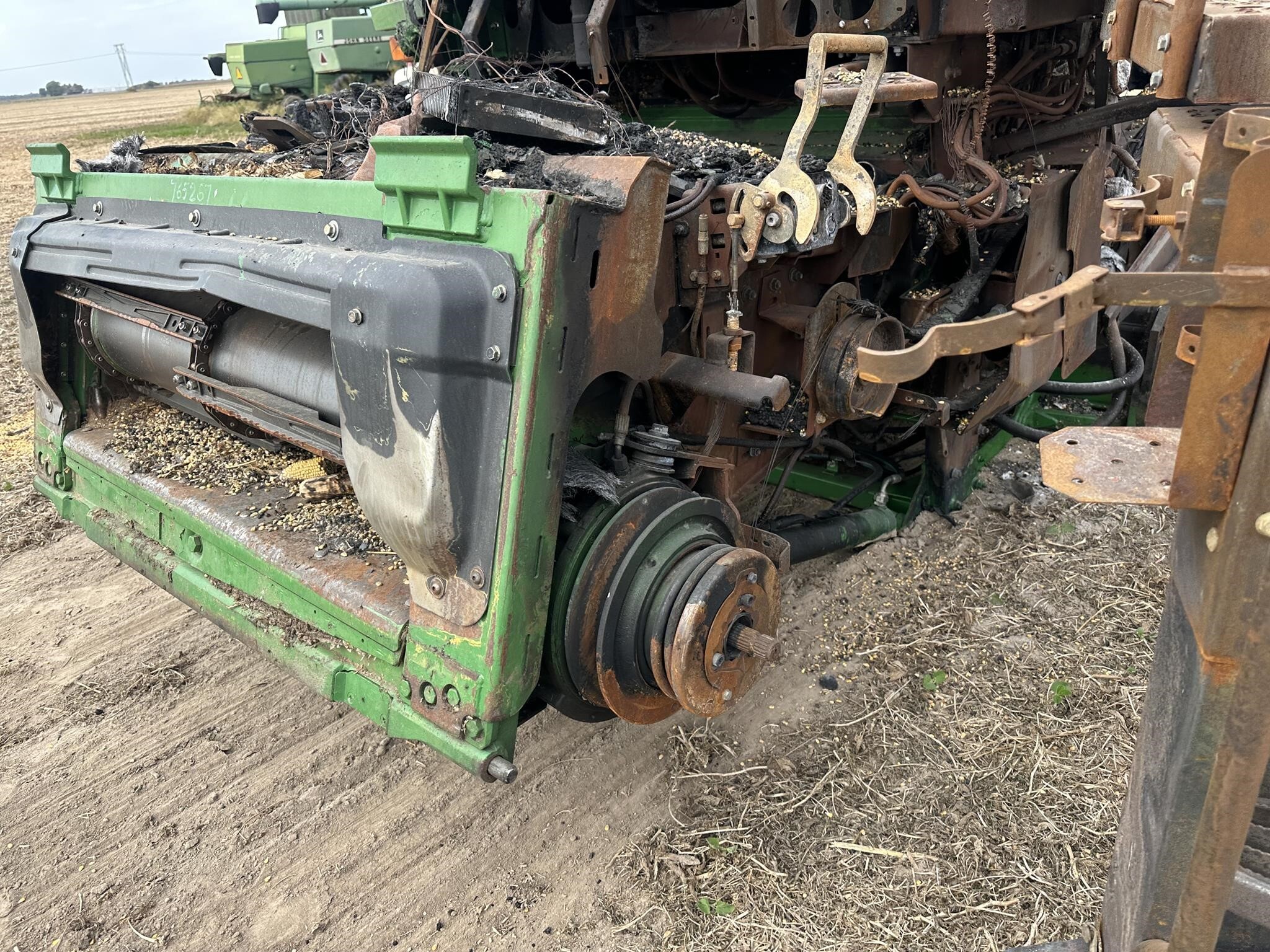 2014 John Deere S670 Combine