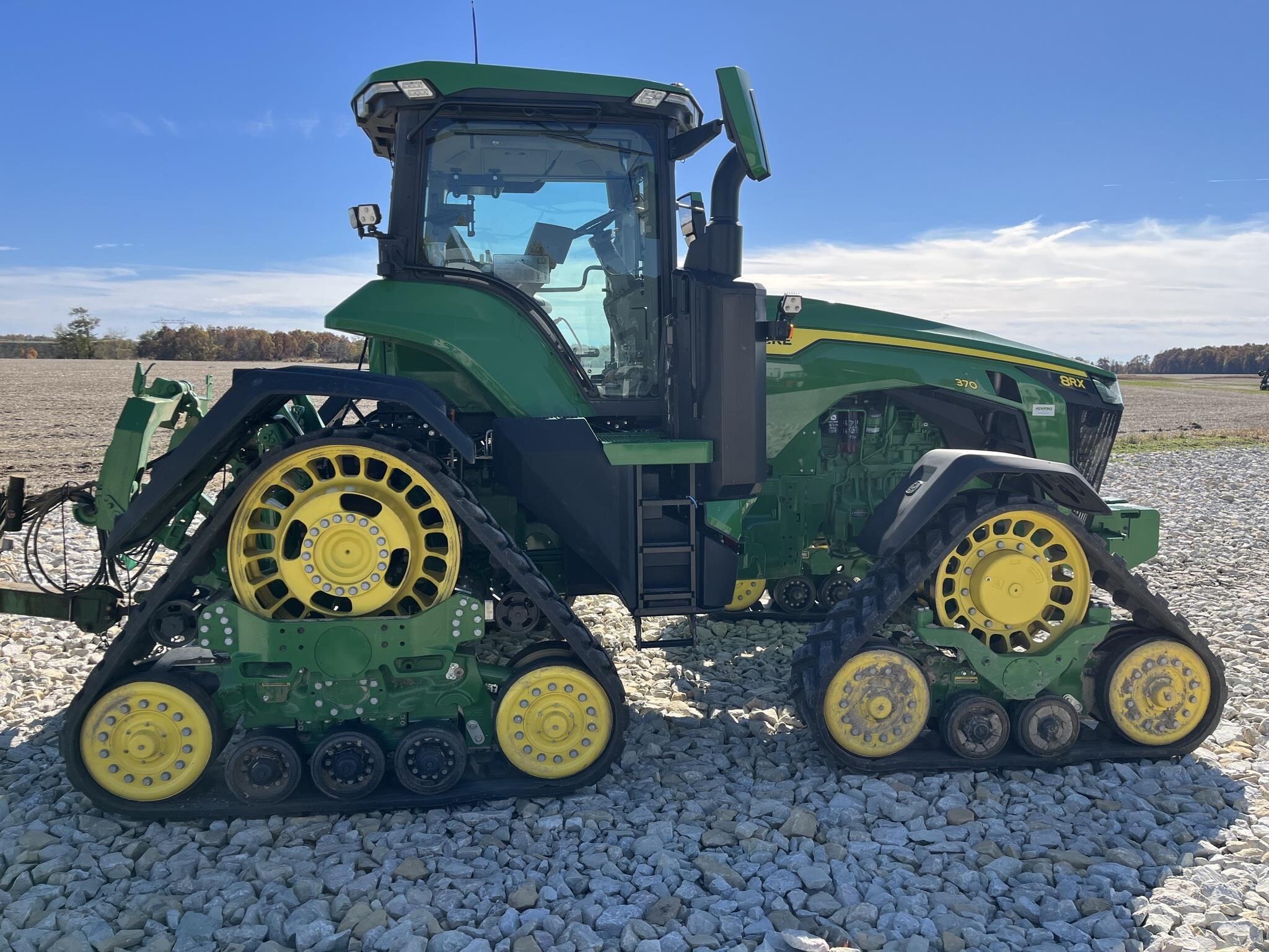 2022 John Deere 8RX 370 Tractor