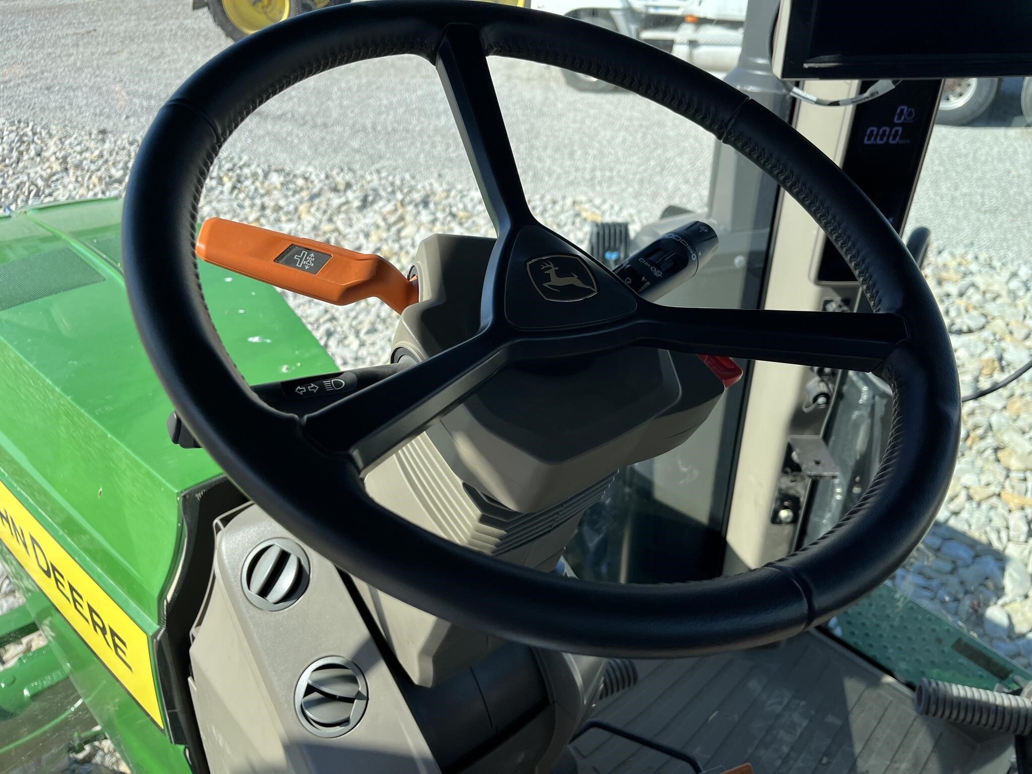 2022 John Deere 8RX 370 Tractor