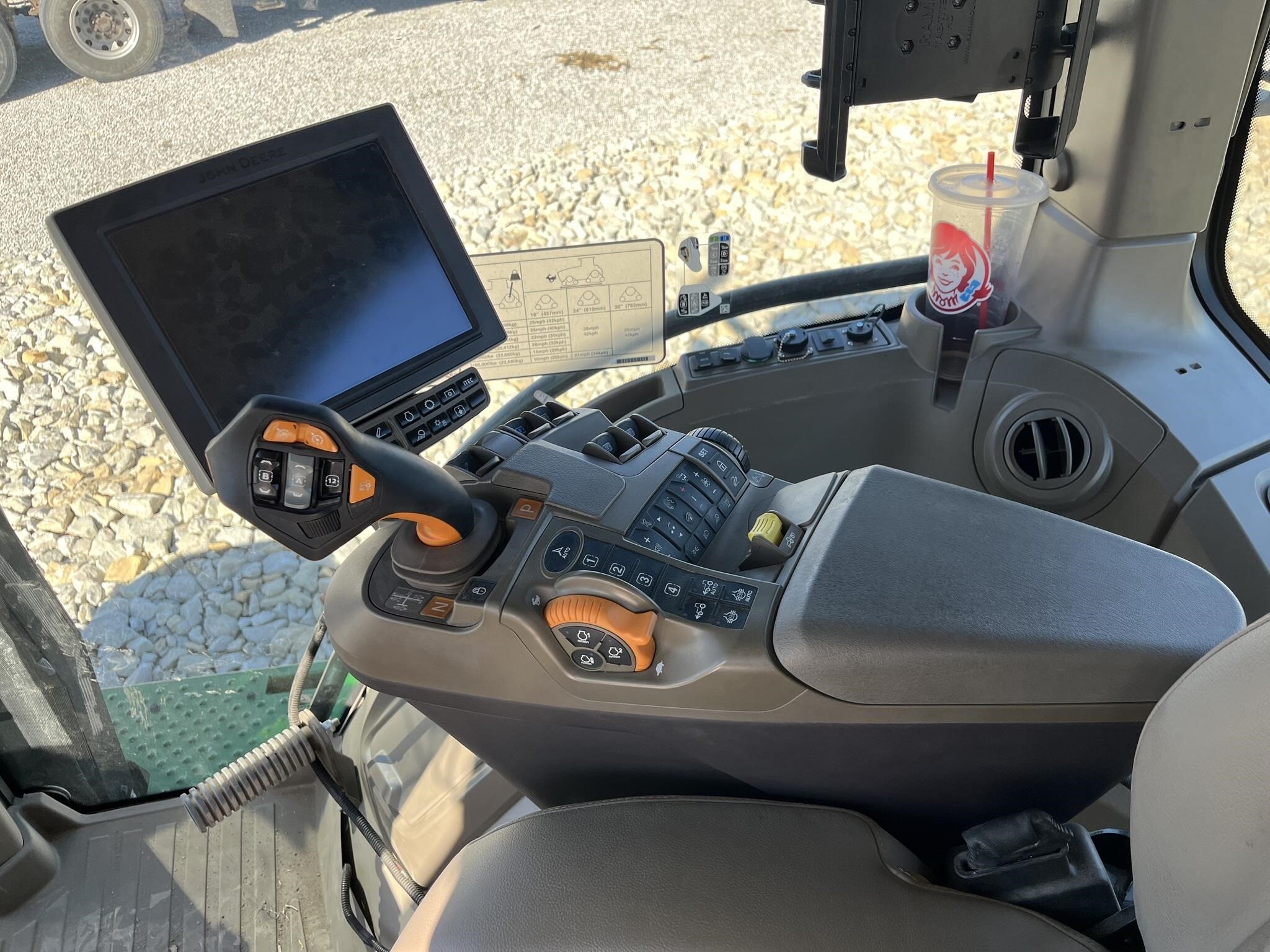 2022 John Deere 8RX 370 Tractor