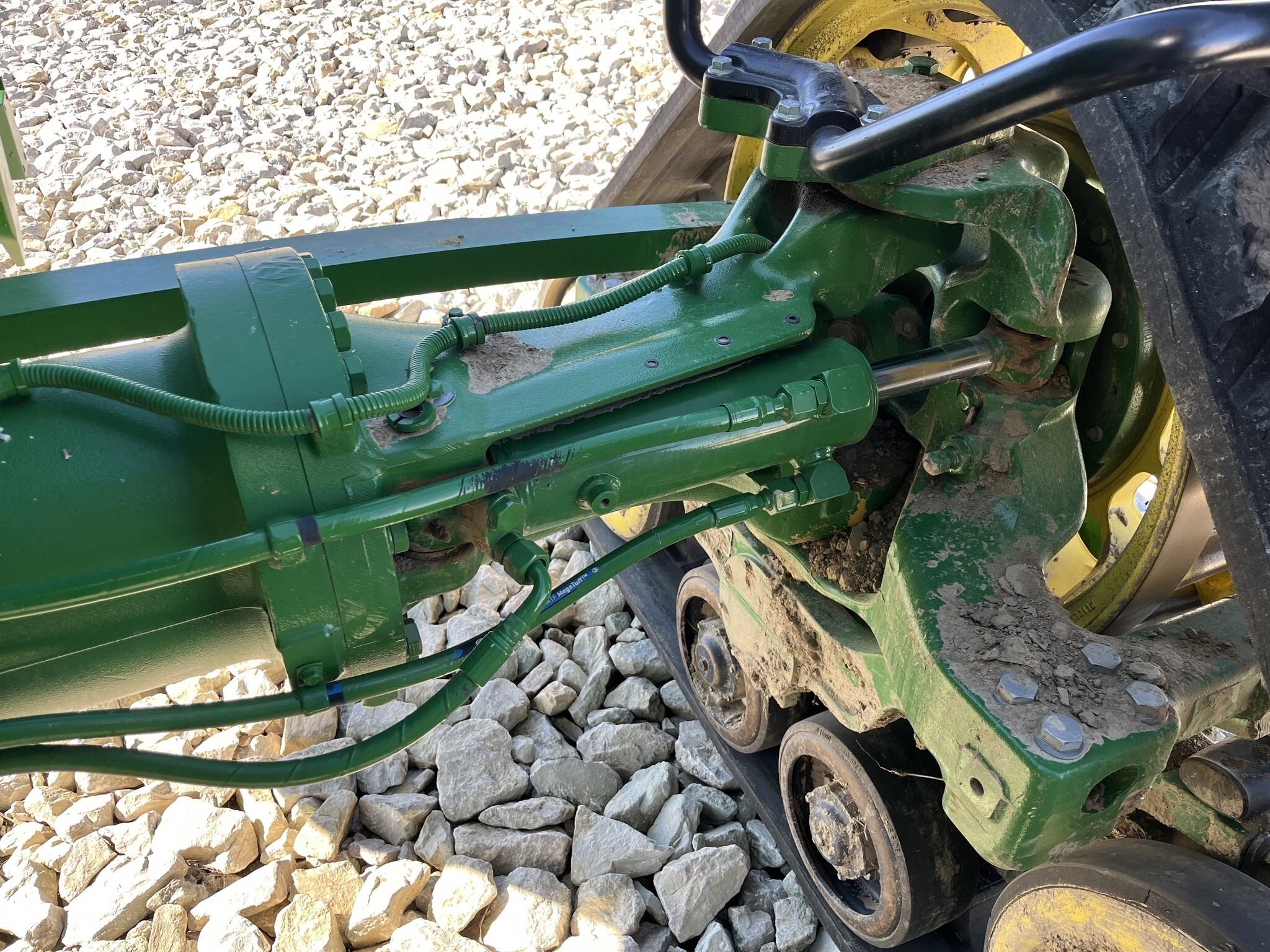 2022 John Deere 8RX 370 Tractor