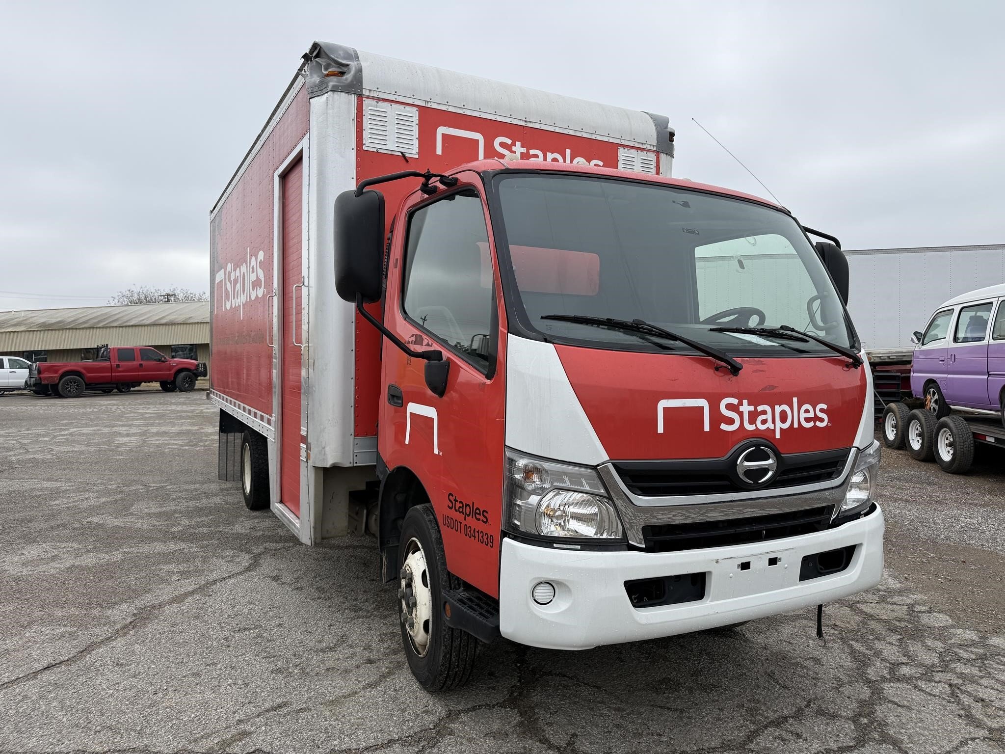 2018 Hino 195 Box Trucks/Trailer
