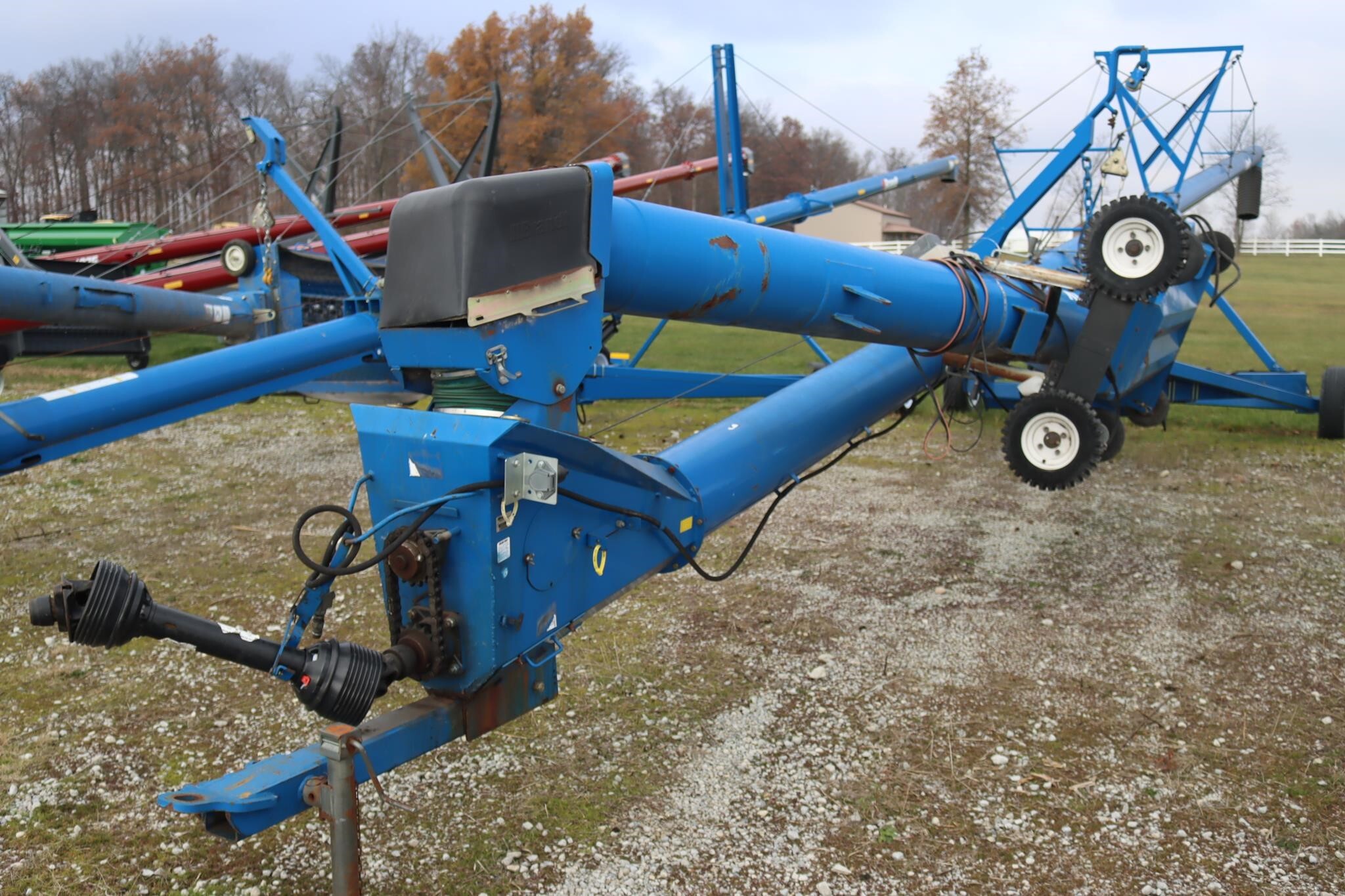 2010 Brandt 13x70 Augers and Conveyor