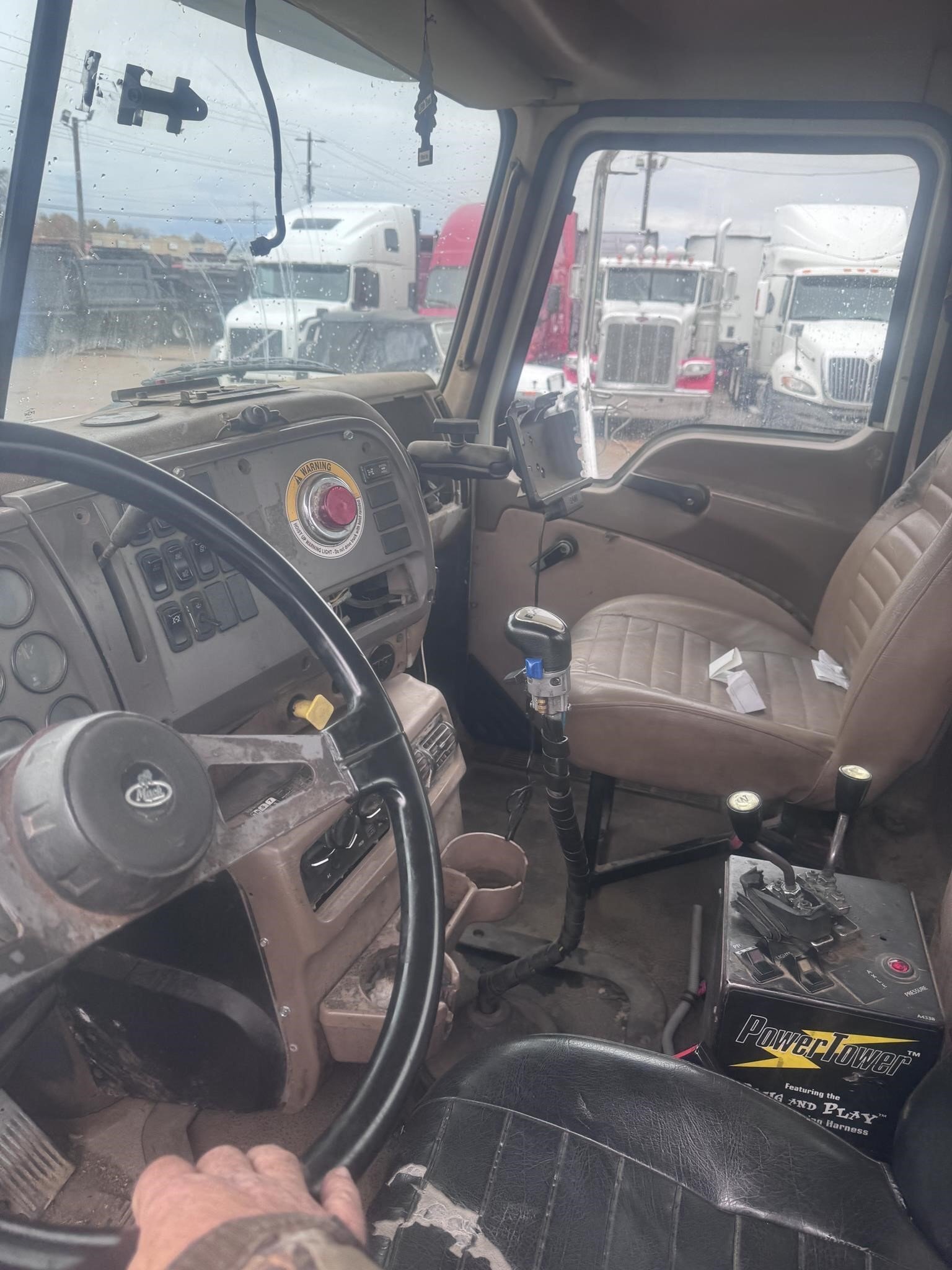 2006 Mack Granite CV713 Dump Trucks/Trailer