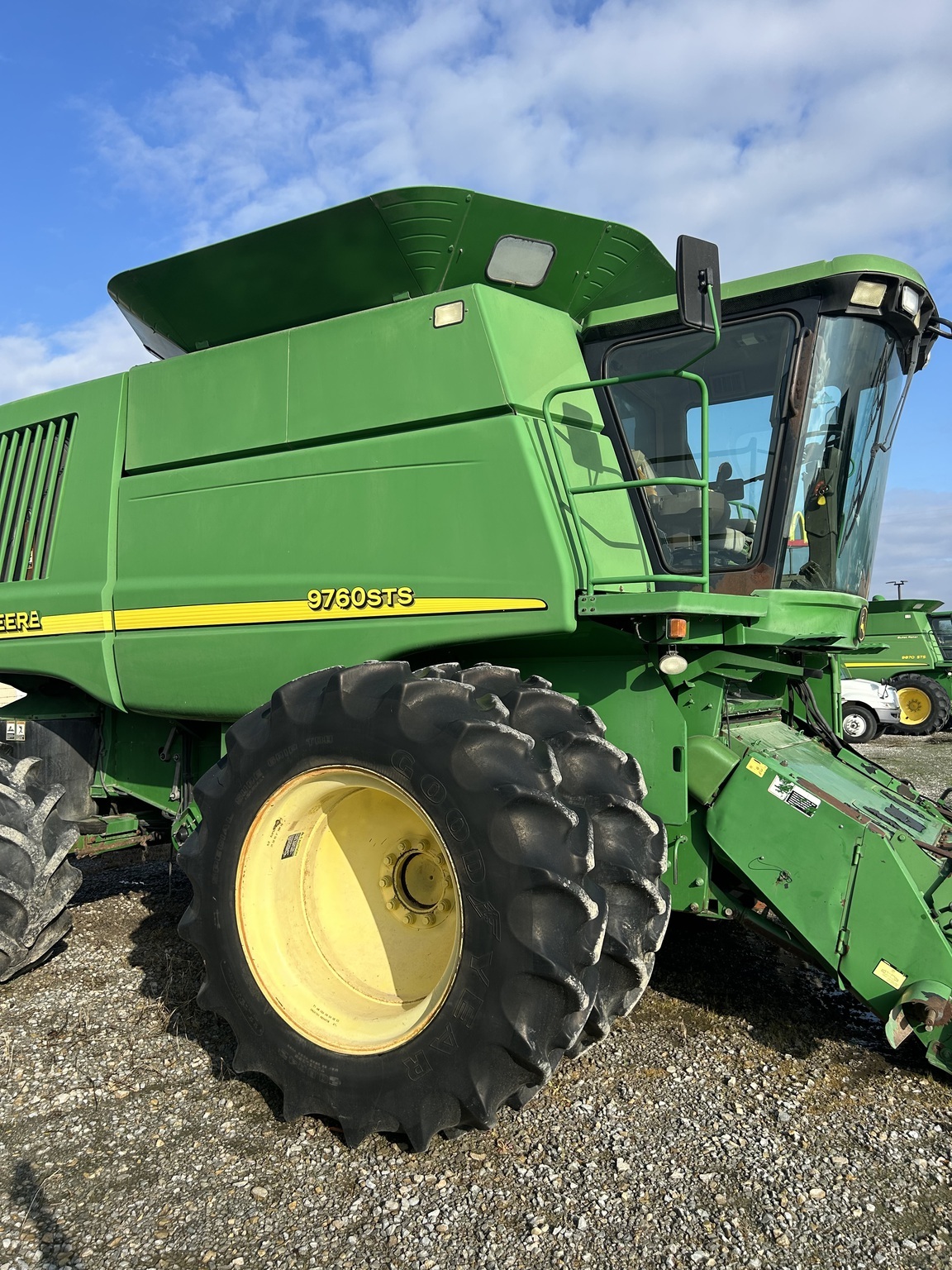 2005 John Deere 9760 STS Combine