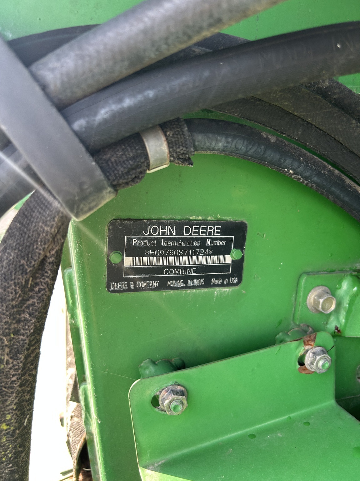 2005 John Deere 9760 STS Combine