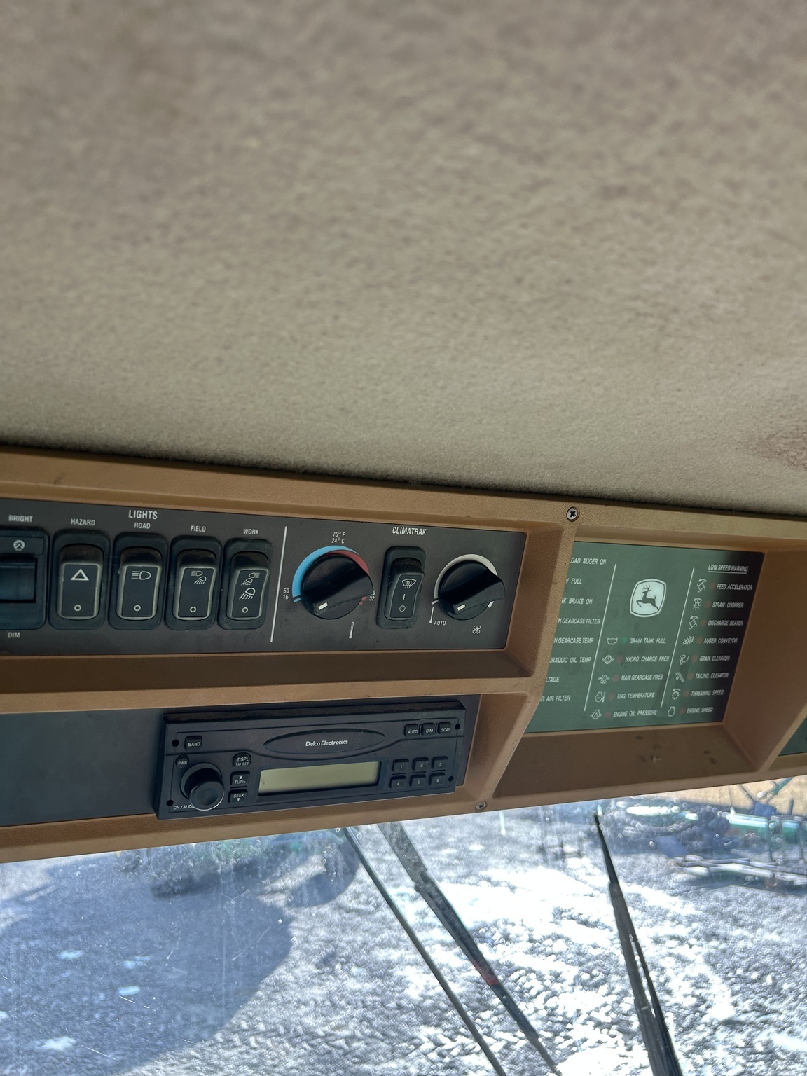 2005 John Deere 9760 STS Combine