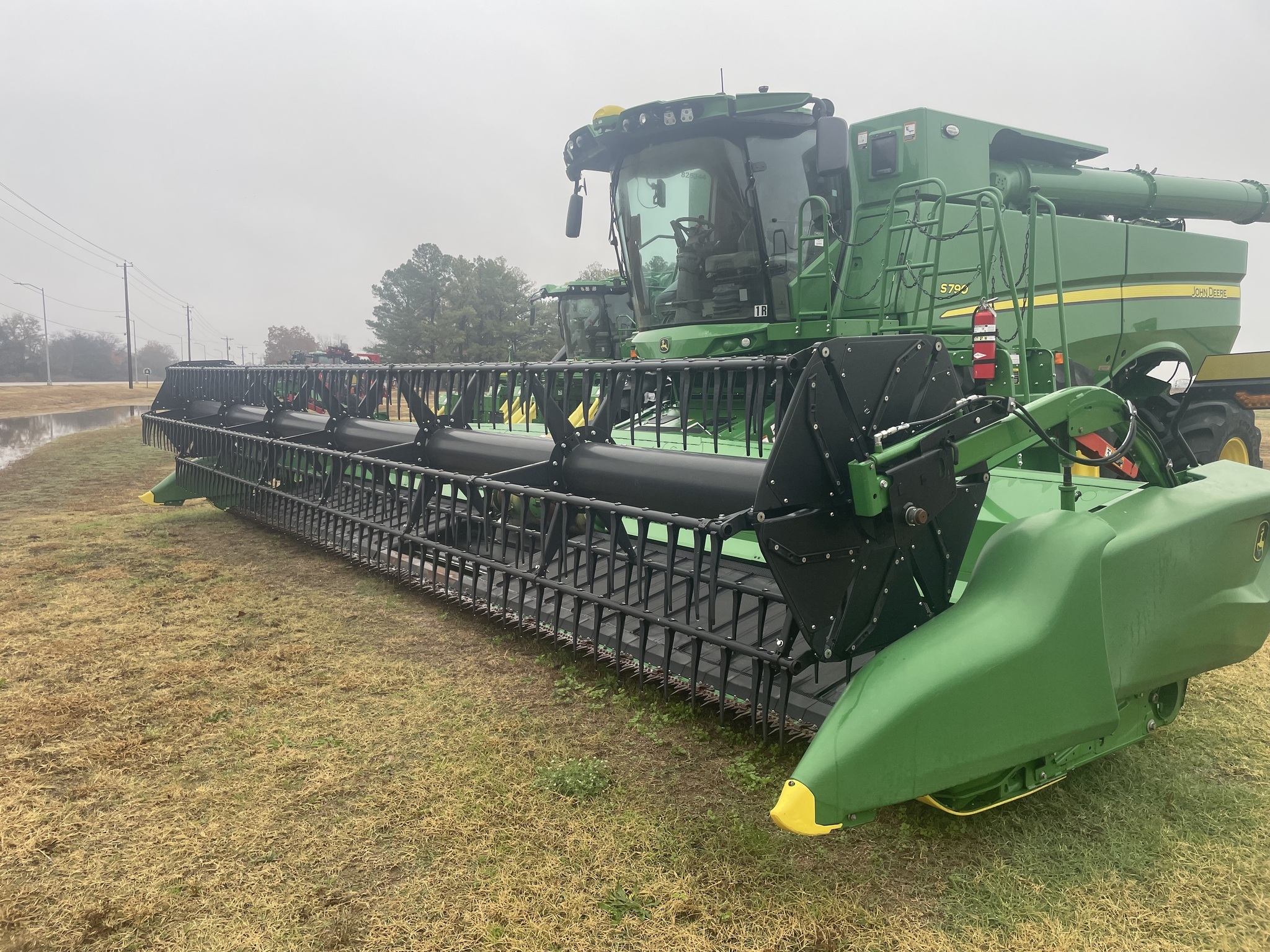 2022 John Deere RD30F Platform