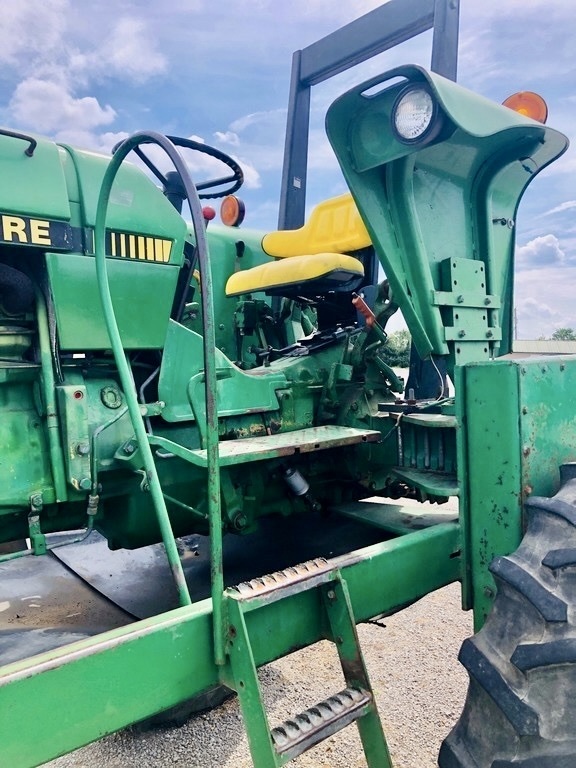 1988 John Deere 2355 Tractor