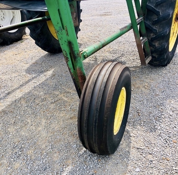 1988 John Deere 2355 Tractor