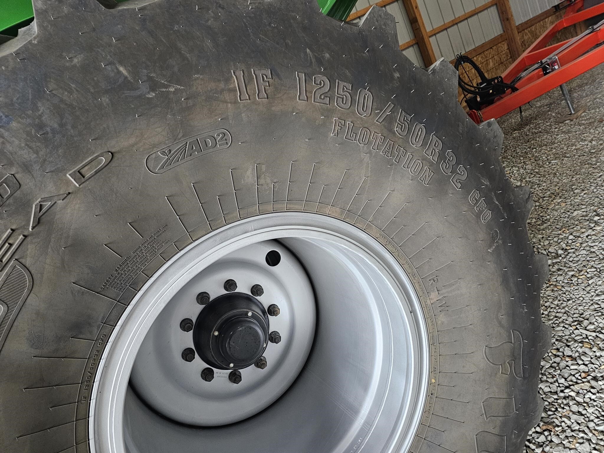  J&M 1312-20S Grain Cart