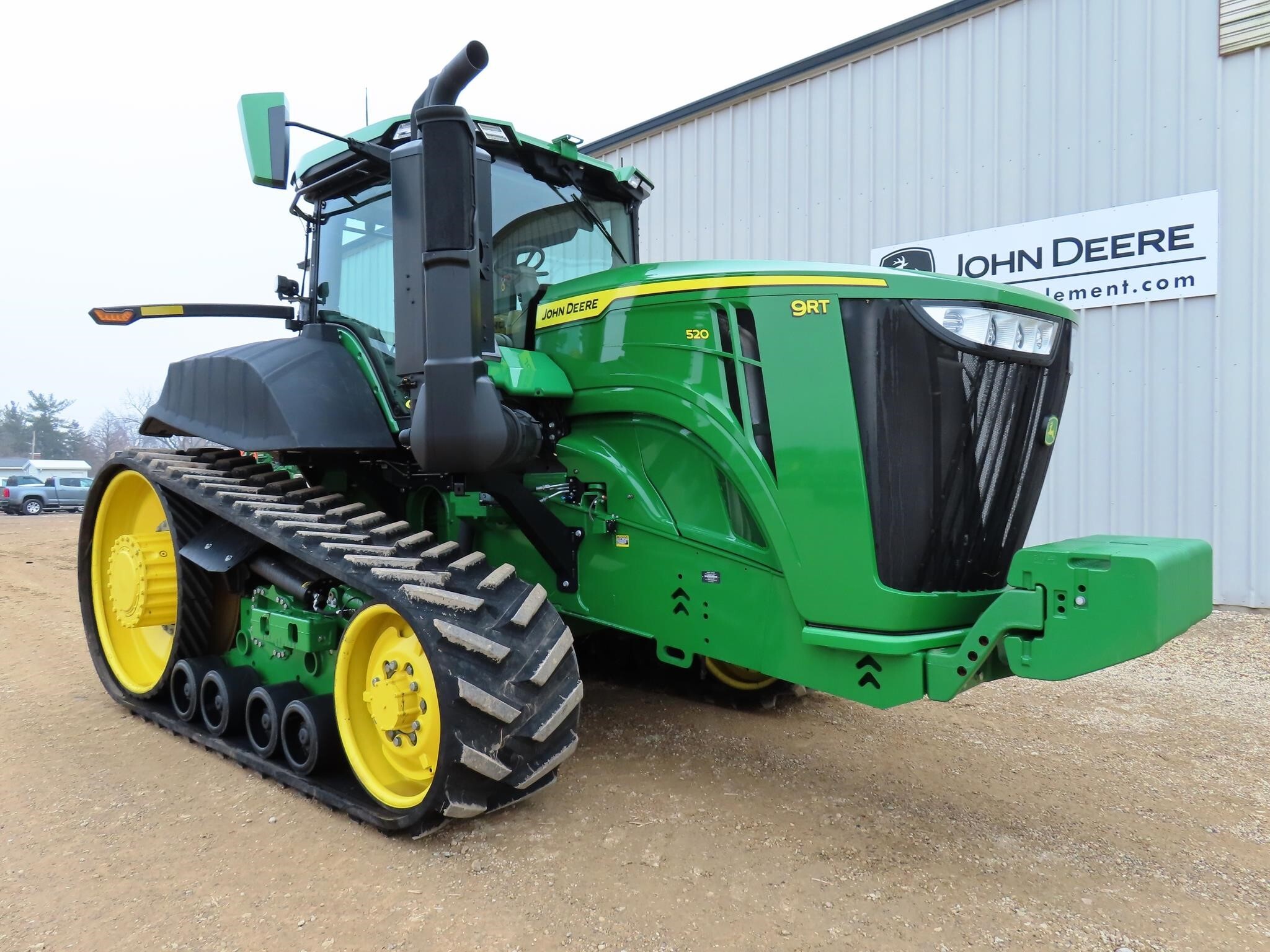 2023 John Deere 9RT 520 Tractor