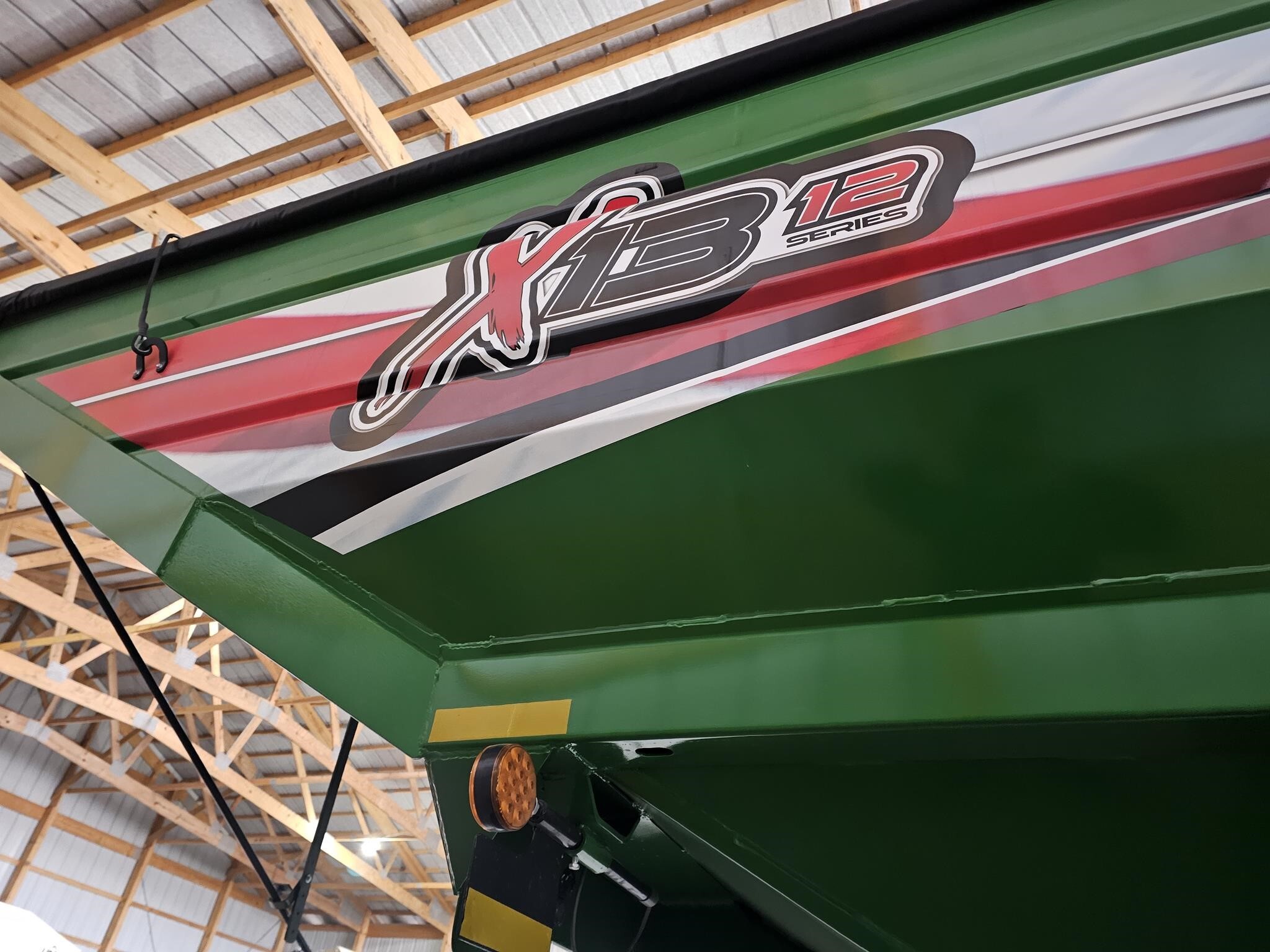  J&M 1312-20S Grain Cart