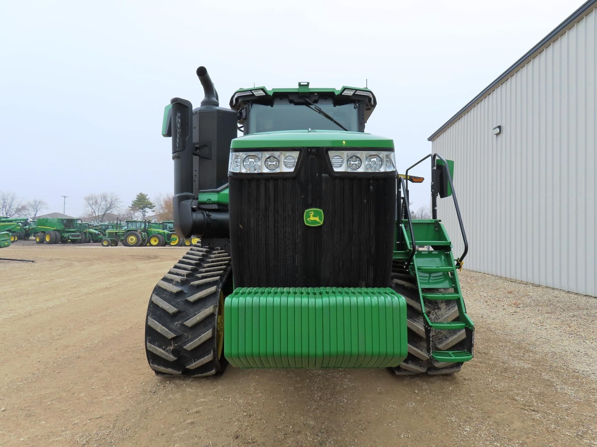 2023 John Deere 9RT 520 Tractor