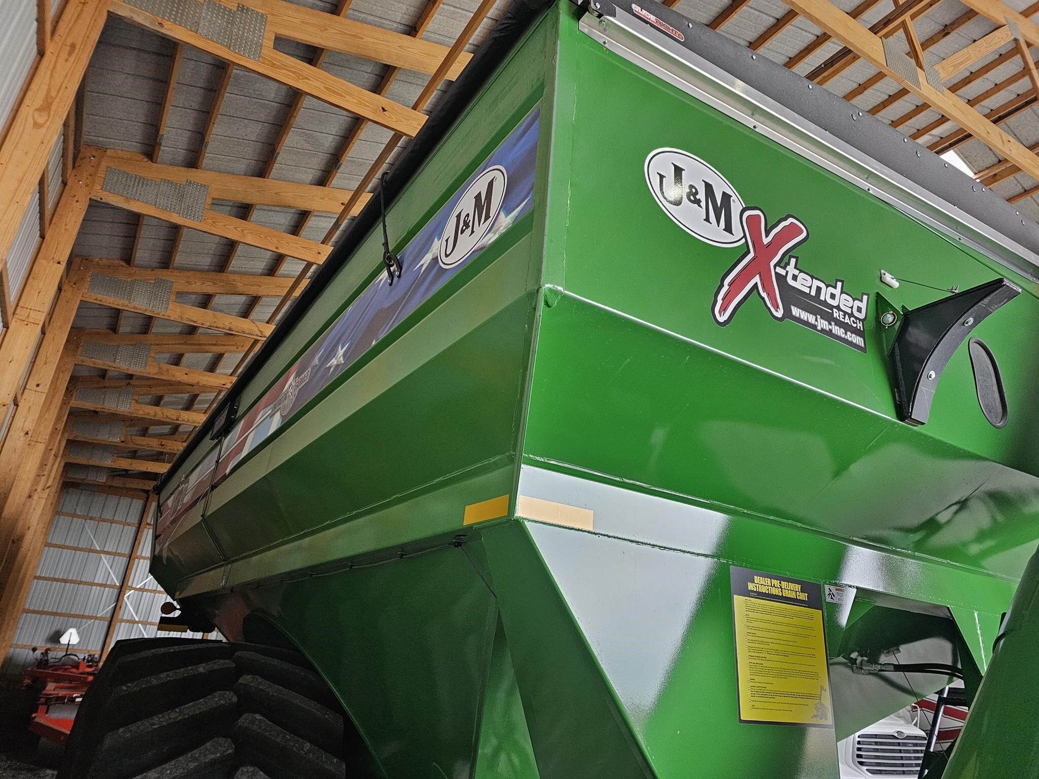  J&M 1312-20S Grain Cart