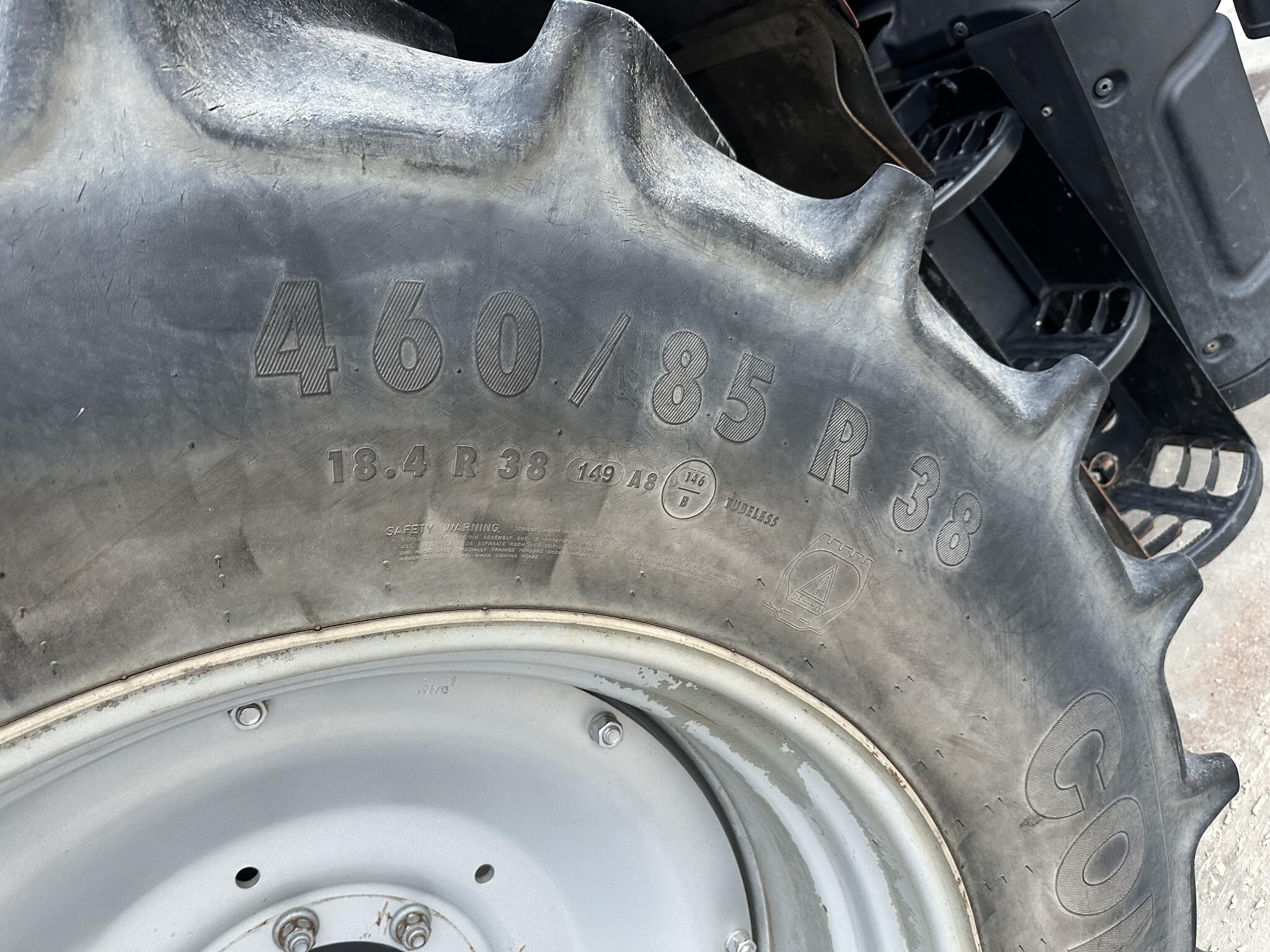 2013 Case IH Maxxum 125 Tractor