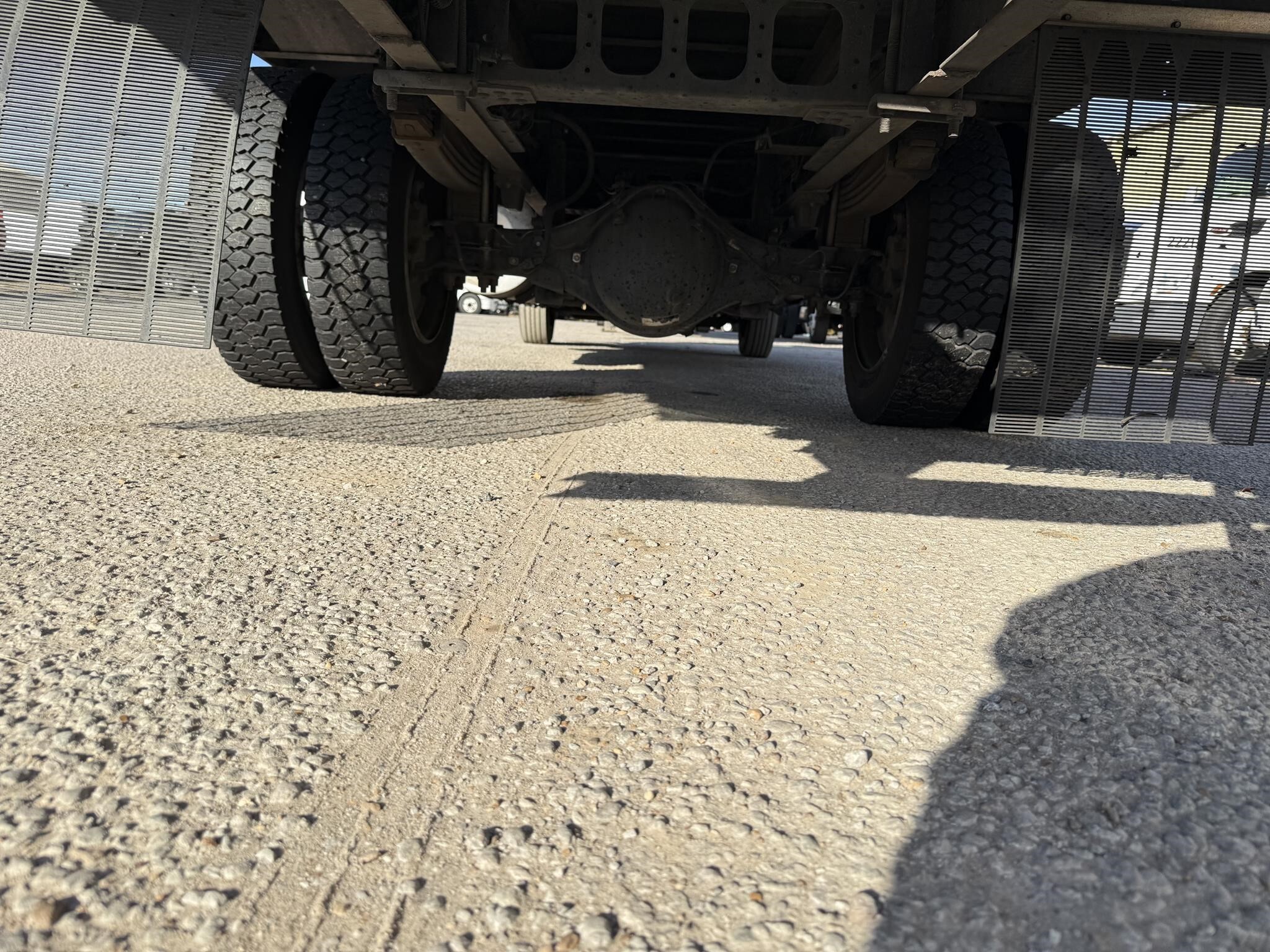 2018 Hino 195 Box Trucks/Trailer
