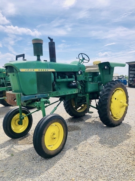 1965 John Deere 4020H Tractor