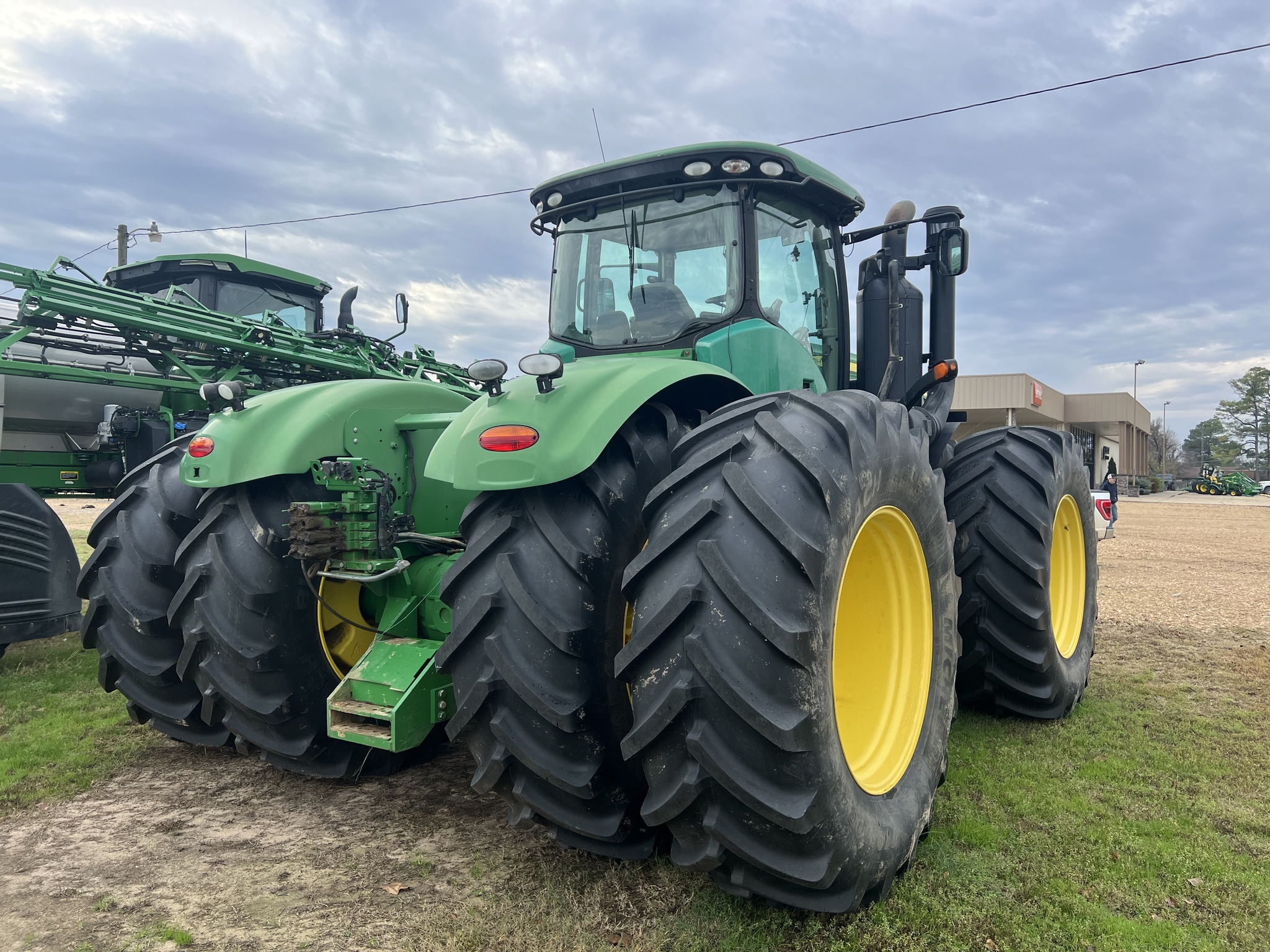 2013 John Deere 9460R Tractor