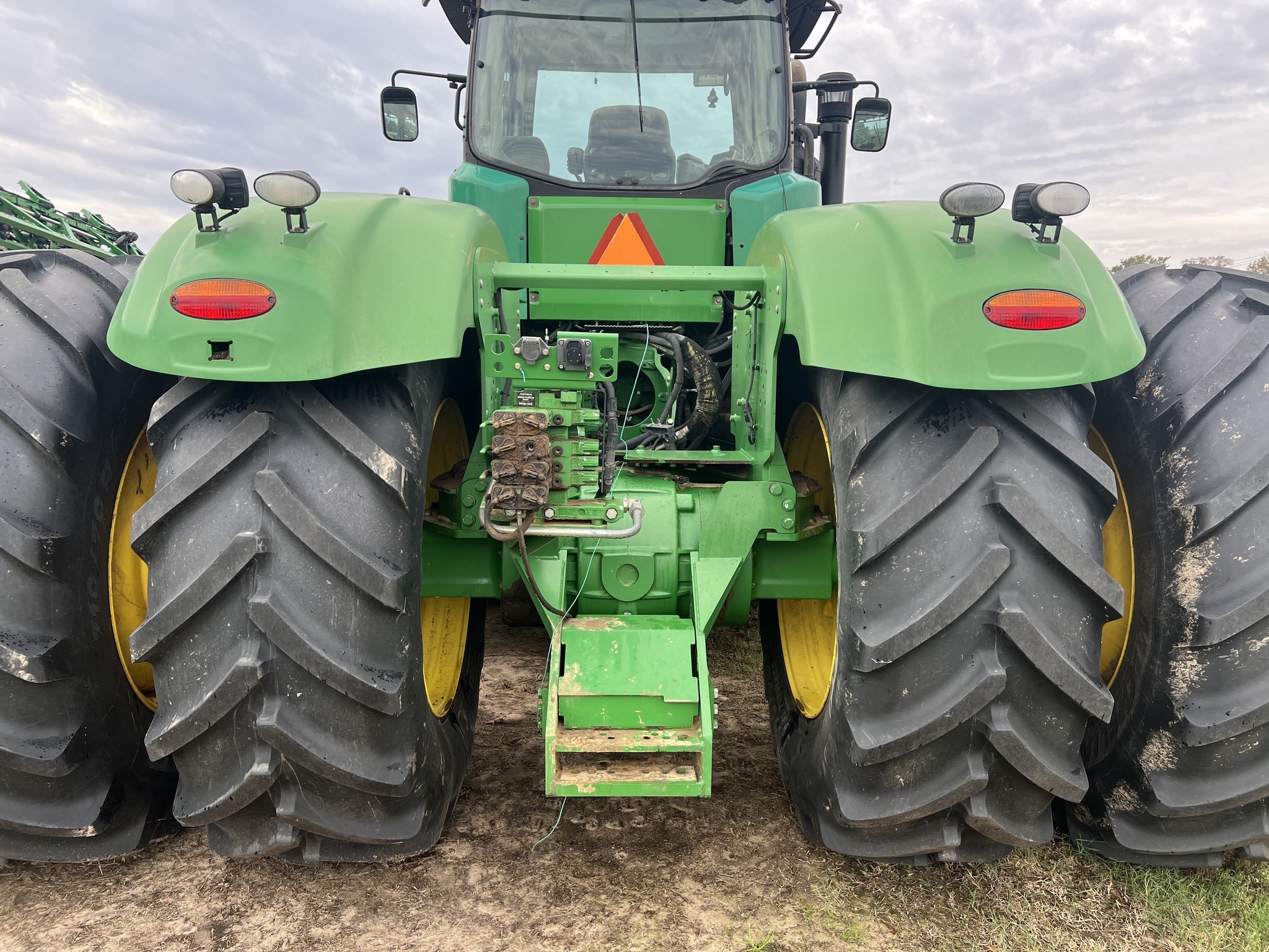 2013 John Deere 9460R Tractor