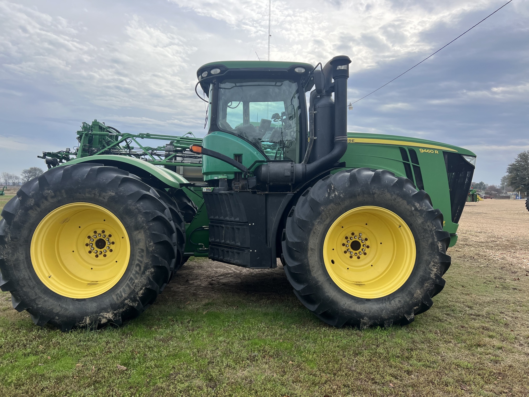 2013 John Deere 9460R Tractor