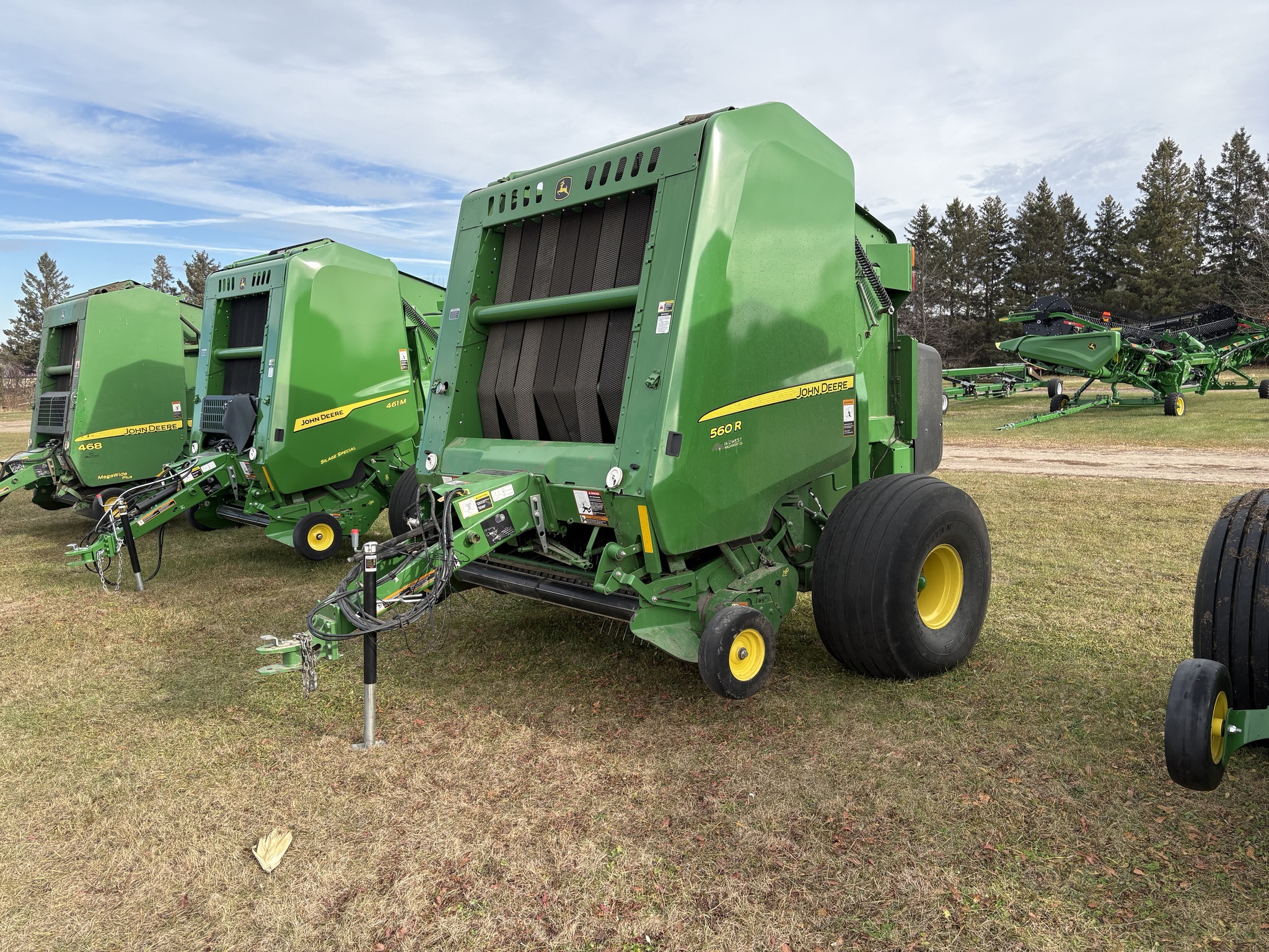 2022 John Deere 560R Round Baler