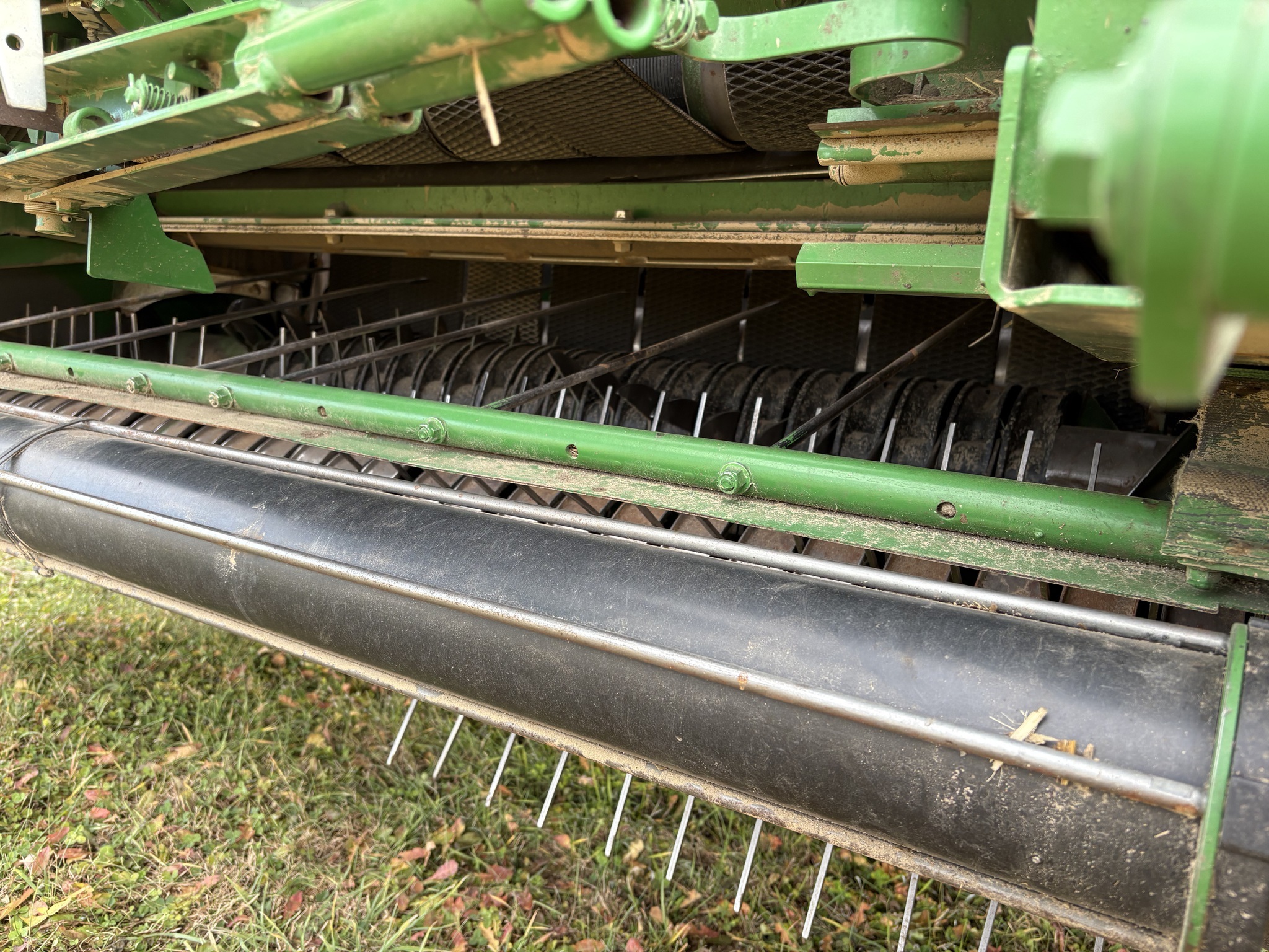 2022 John Deere 560R Round Baler