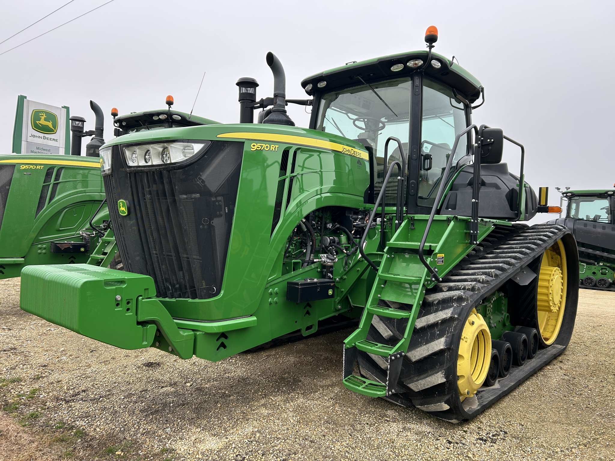 2015 John Deere 9570RT Tractor