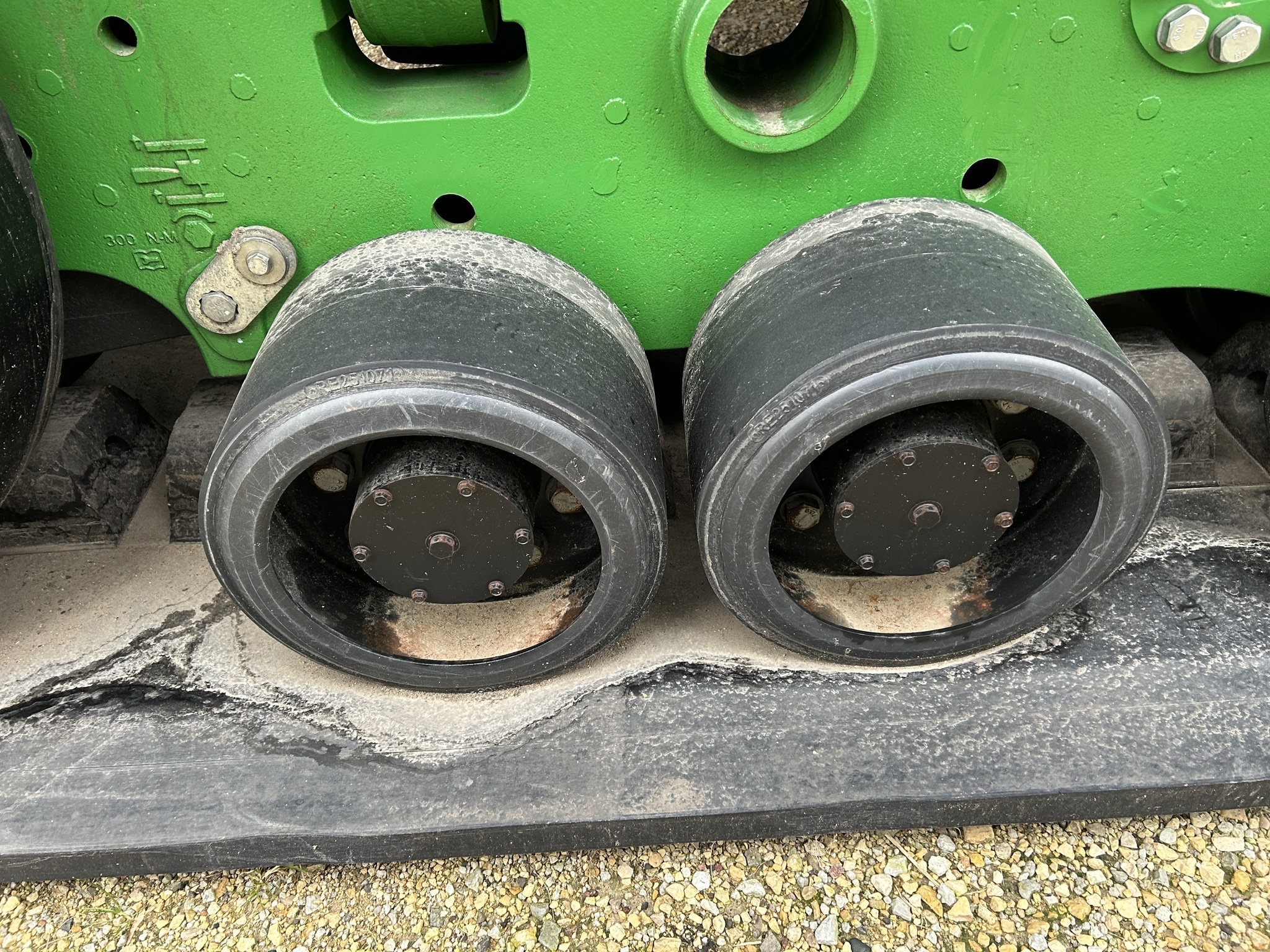 2015 John Deere 9570RT Tractor