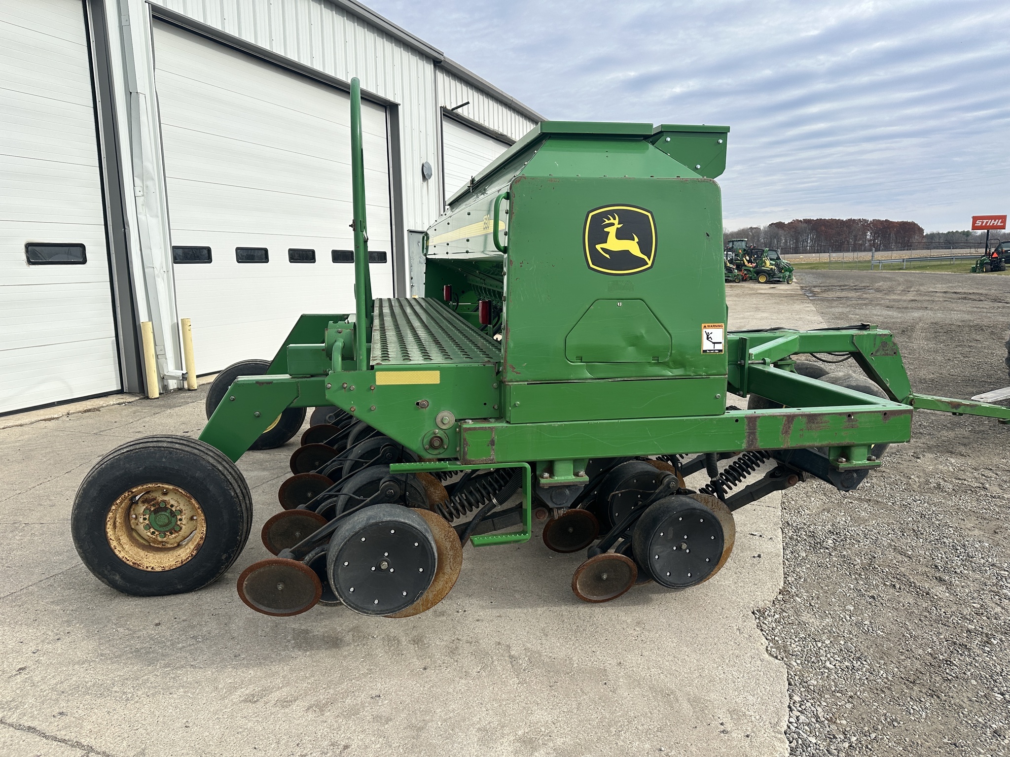 2003 John Deere 1590 Drill