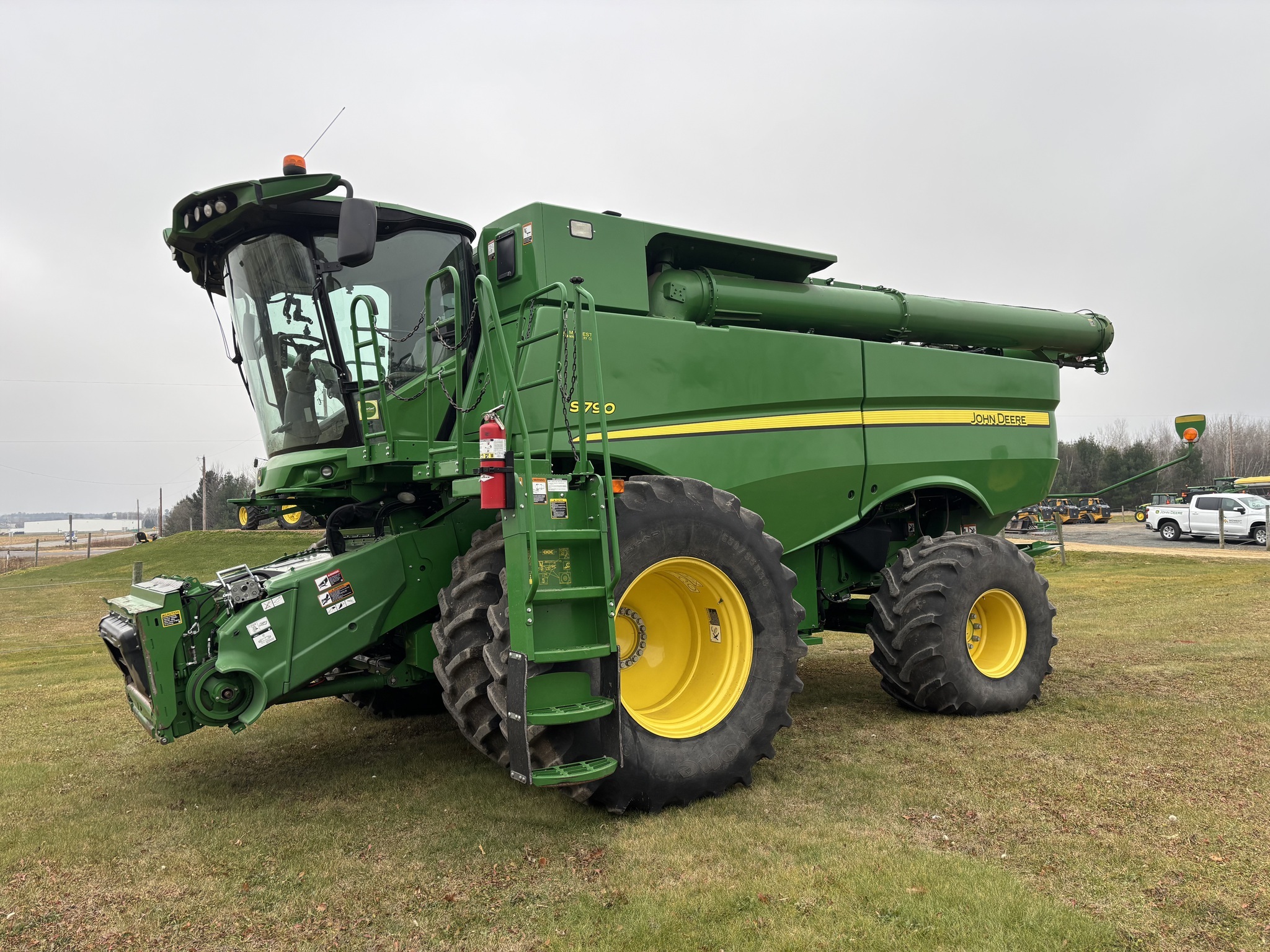 2019 John Deere S790 Combine