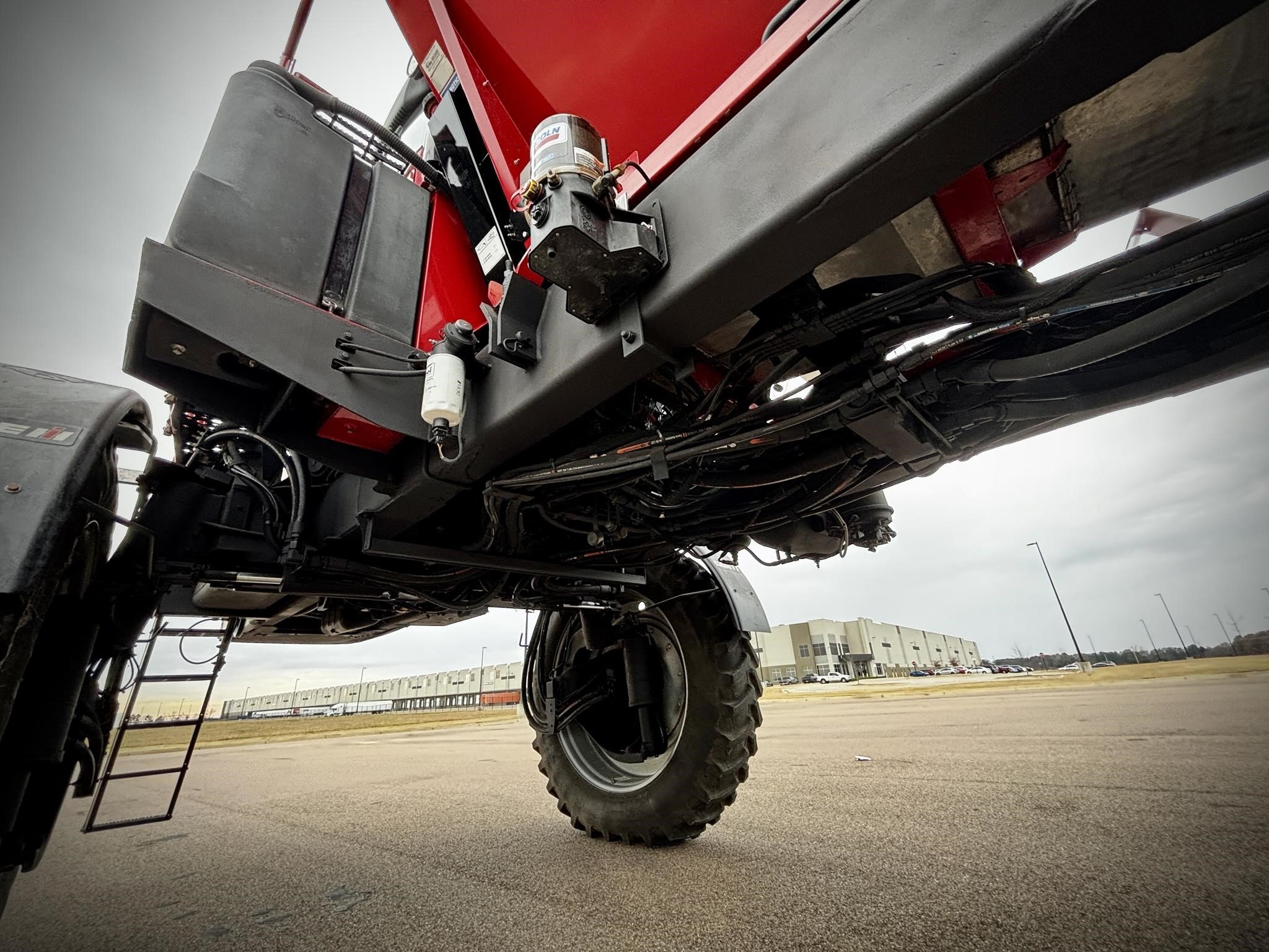 2018 Case IH TRIDENT 5550 Self-Propelled Sprayer