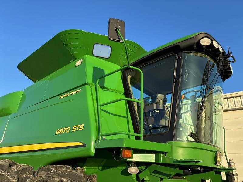 2008 John Deere 9870 STS Combine