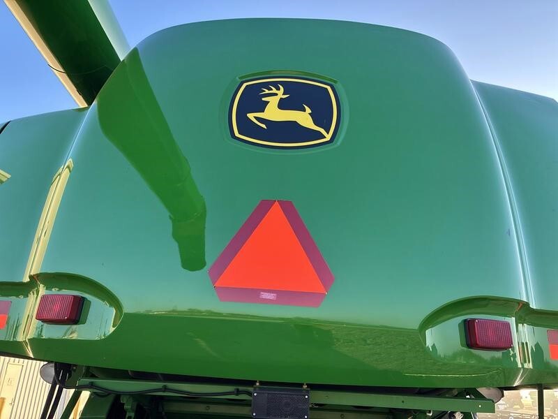 2008 John Deere 9870 STS Combine