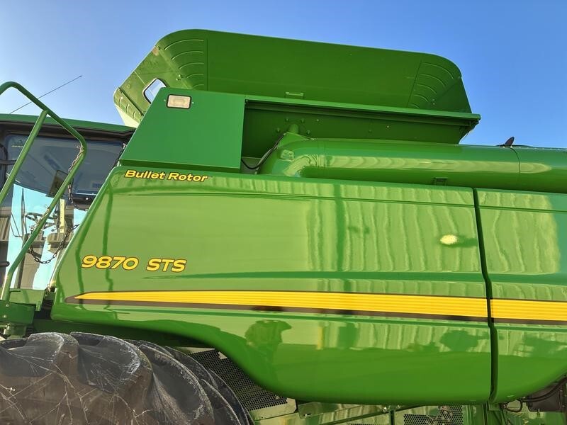 2008 John Deere 9870 STS Combine