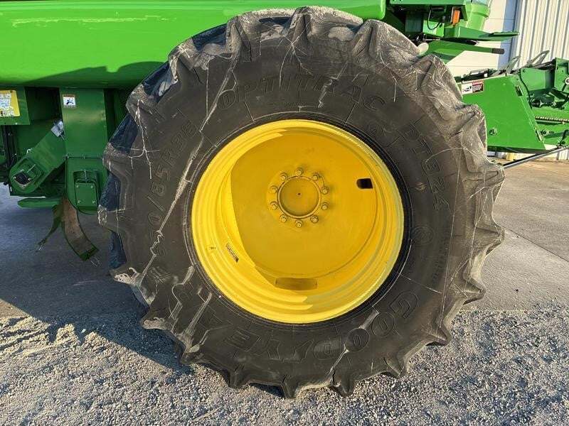 2008 John Deere 9870 STS Combine