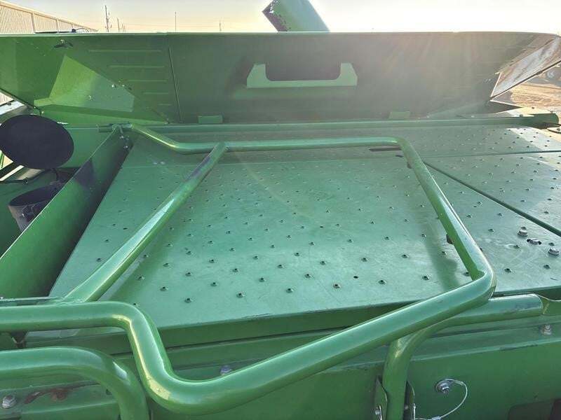 2008 John Deere 9870 STS Combine