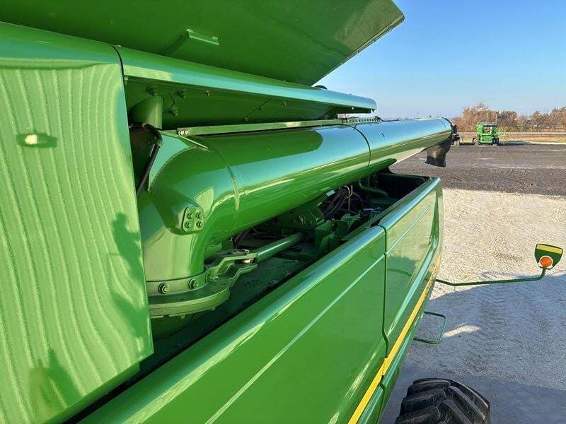 2008 John Deere 9870 STS Combine
